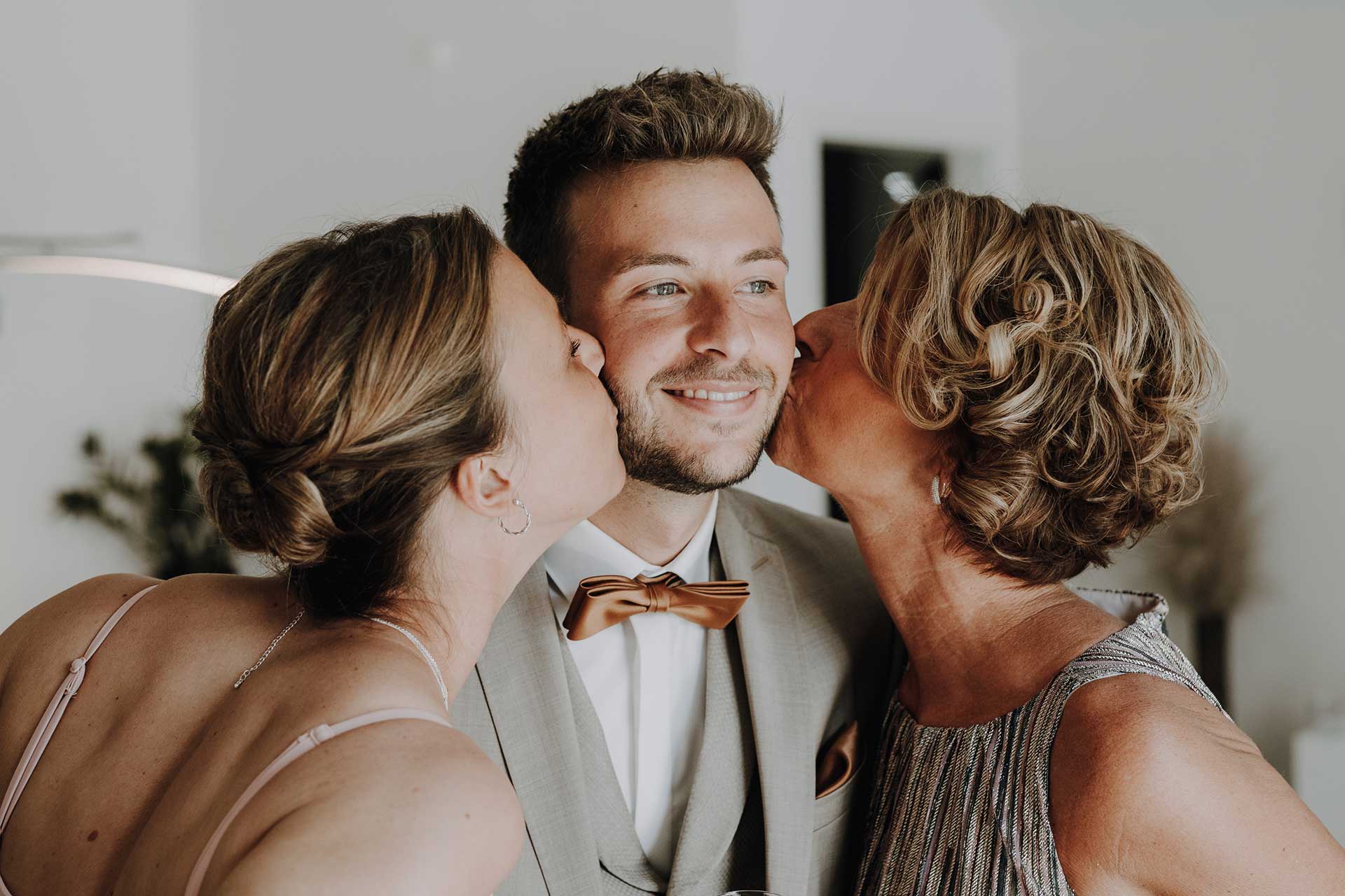 Sommerliche Hochzeit im alten Kurhotel Würm