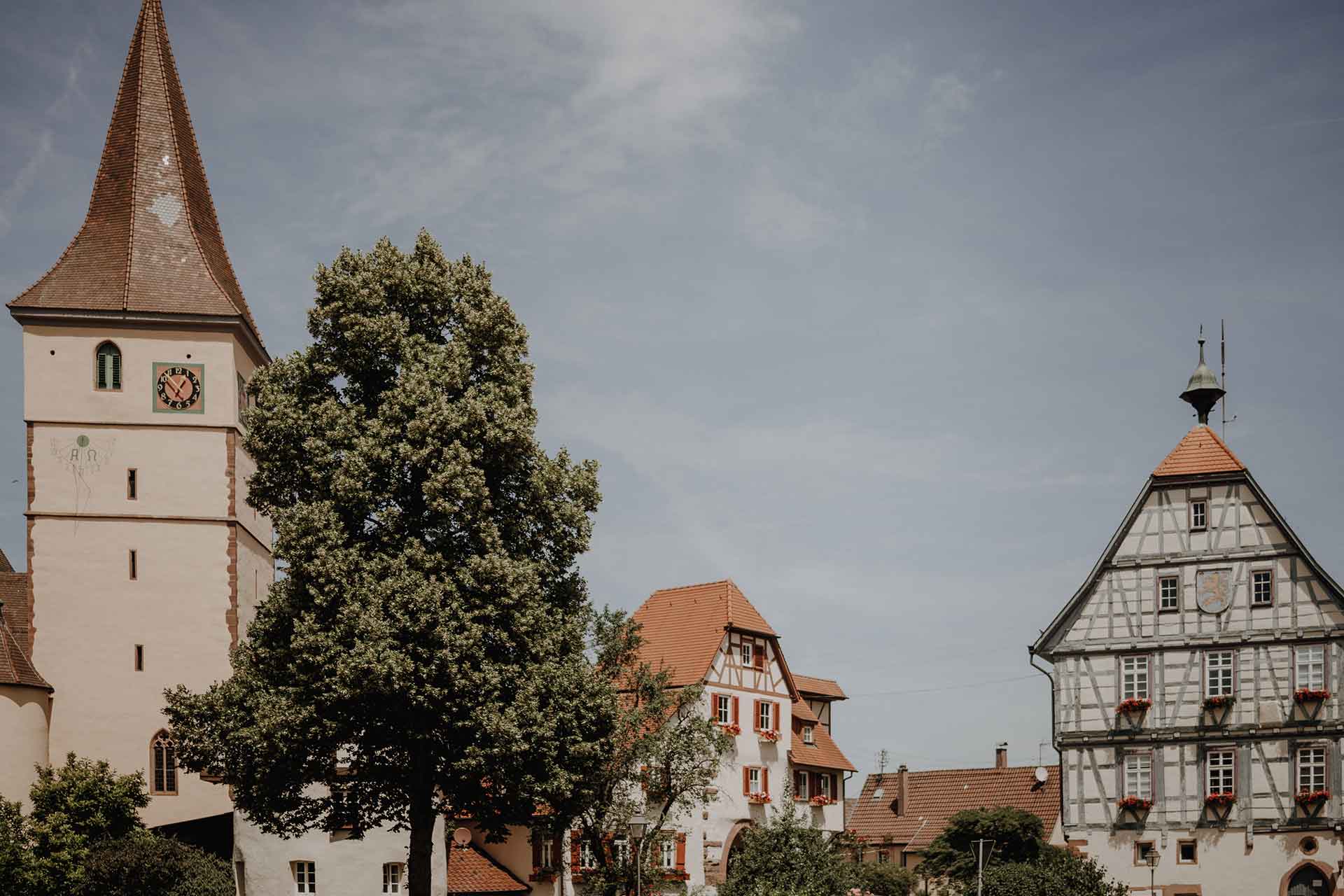 Sommerliche Hochzeit im alten Kurhotel Würm