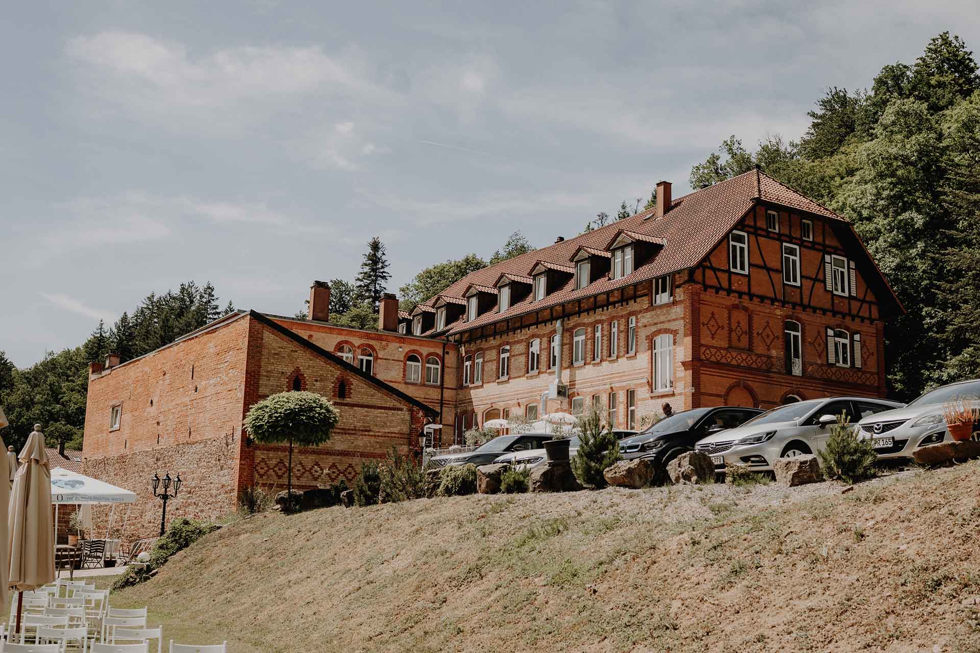 Sommerliche Hochzeit im alten Kurhotel Würm