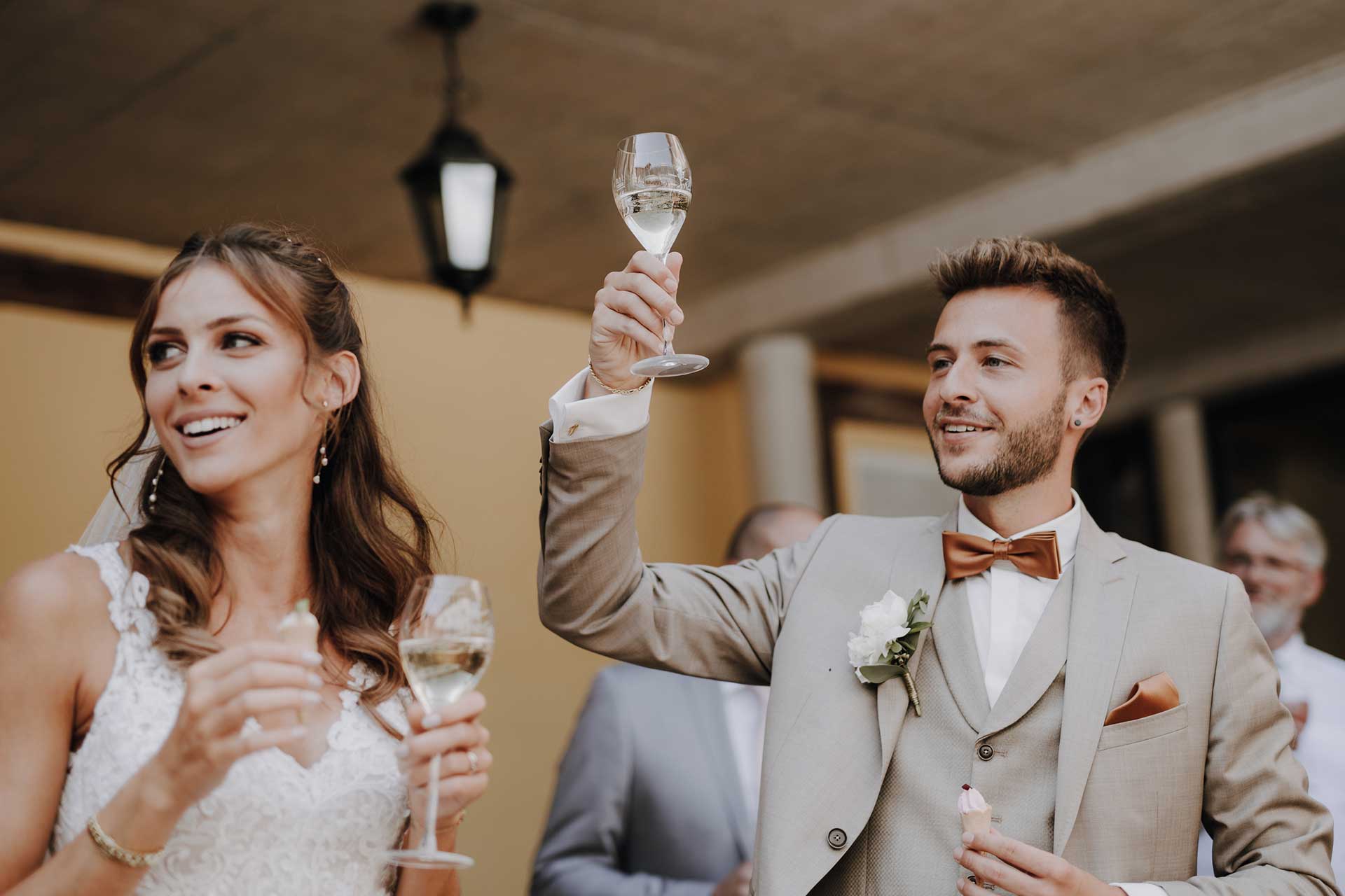 Sommerliche Hochzeit im alten Kurhotel Würm