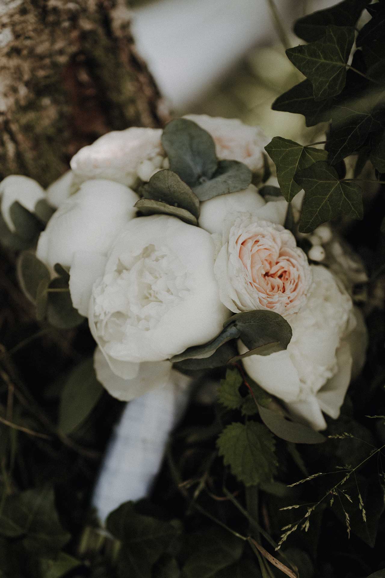 Sommerliche Hochzeit im alten Kurhotel Würm